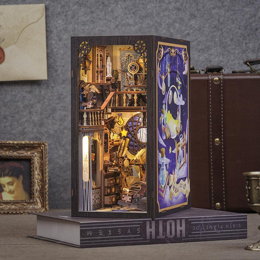 Book Nook Sala de Lectura Mágica con luces LED – Kit DIY de Madera | Diorama 3D Miniatura | Inserto para Estantería | Regalo lector - Miniverse Studio